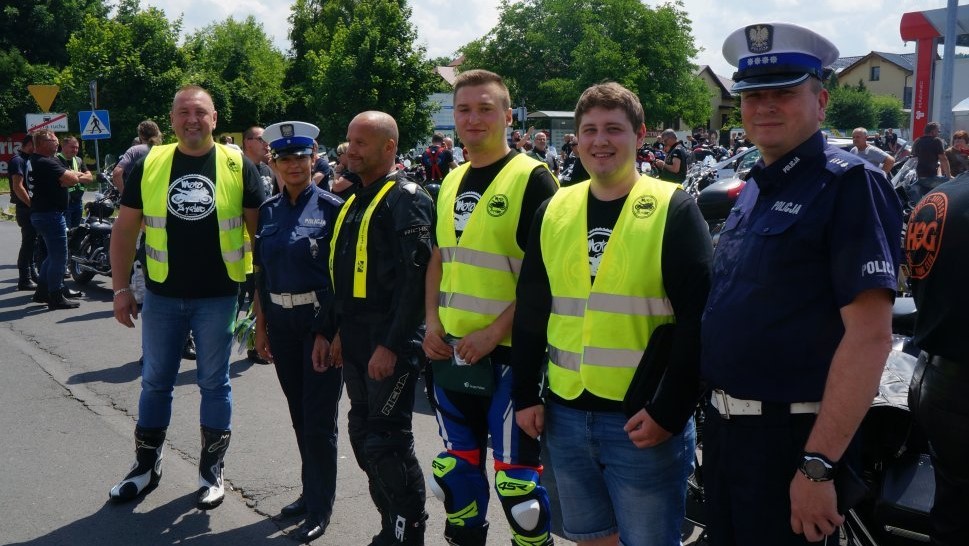 Policjanci rozpoczęli sezon z żywieckimi motocyklistami