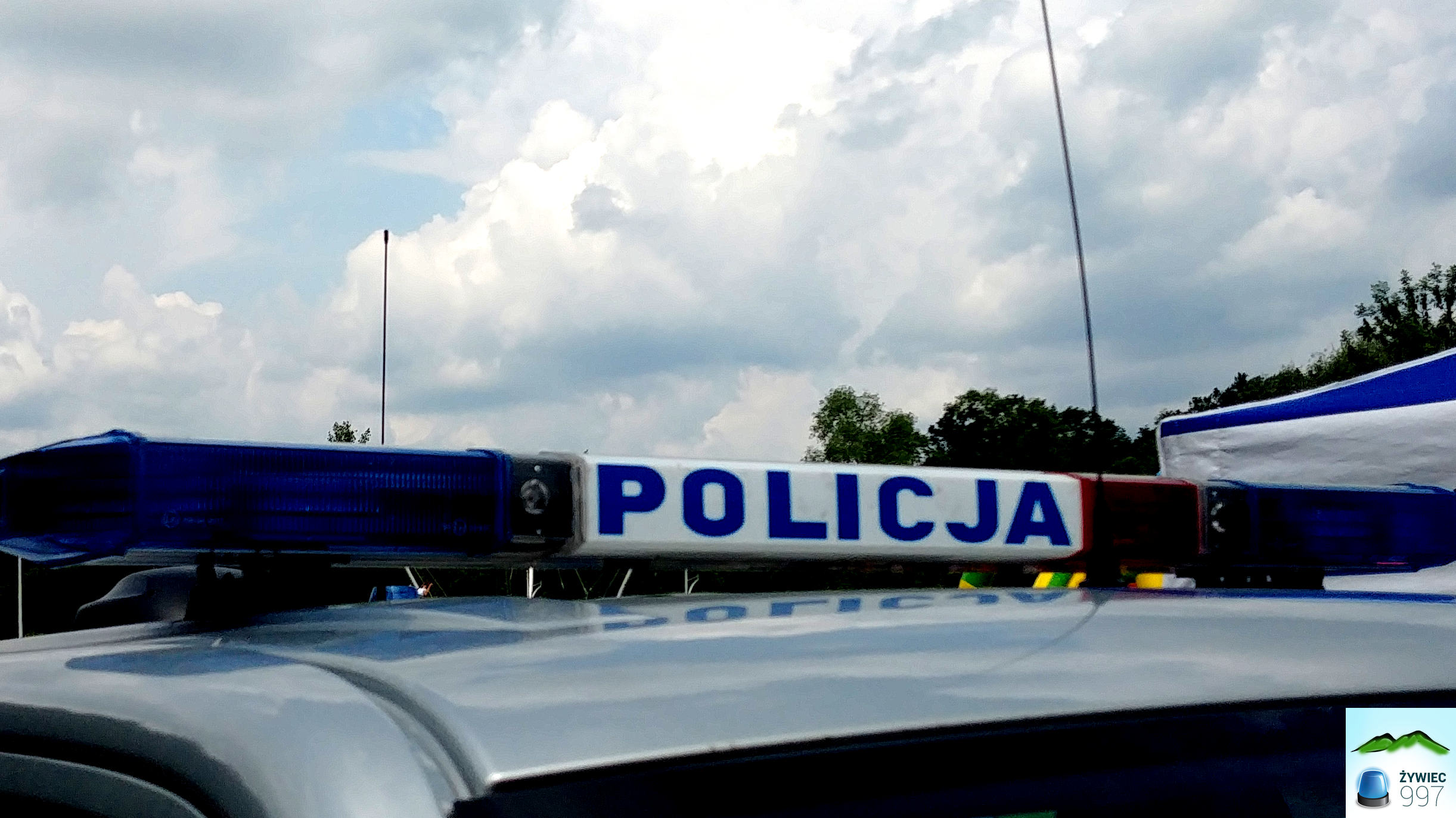 Policyjny pościg za kierowcą Citroena w Cięcinie