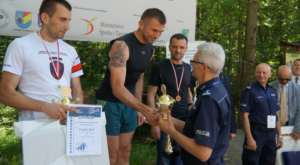 Ekstremalny Półmaraton Górski o Puchar Komendanta Głównego Policji za nami